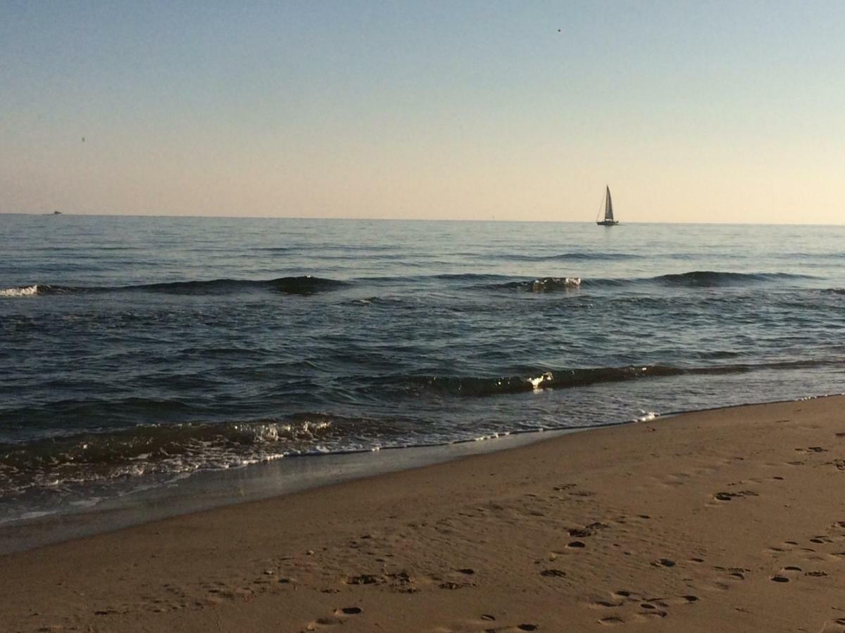 Heliopolis Cap D'Agde Village Naturiste Екстериор снимка